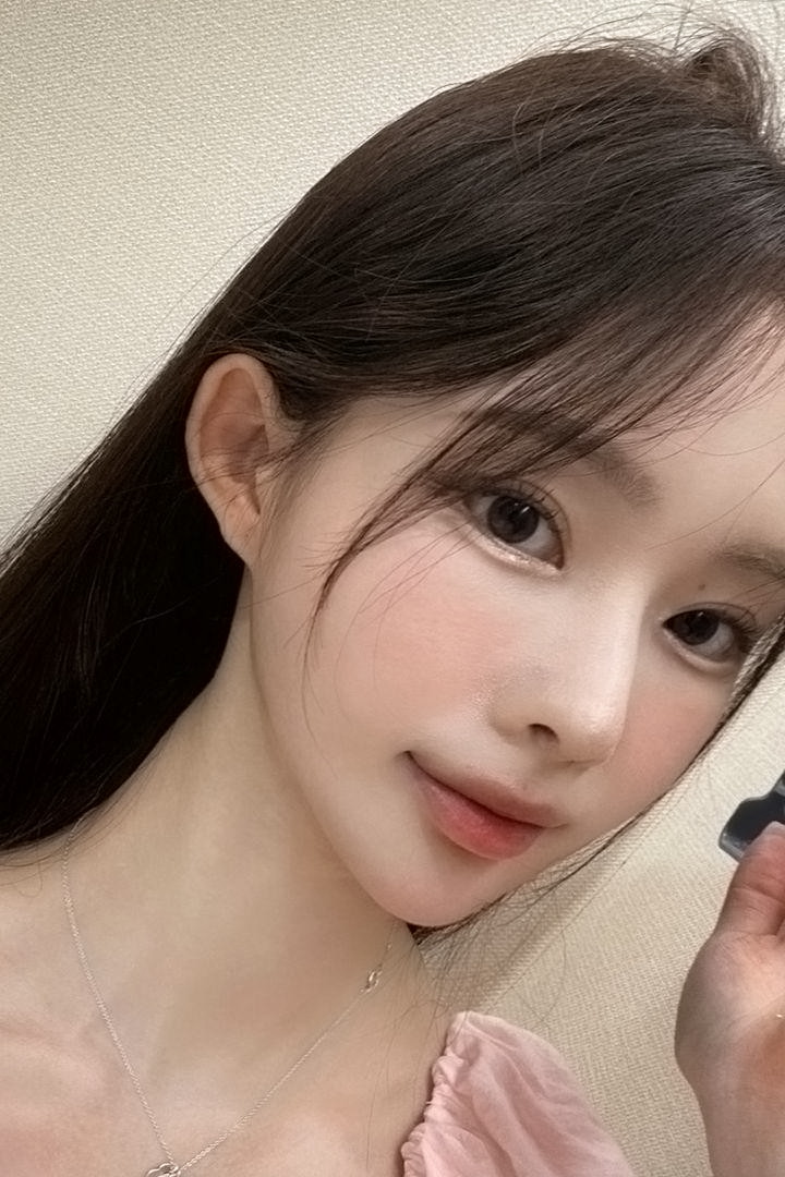 JUNIA 프로필